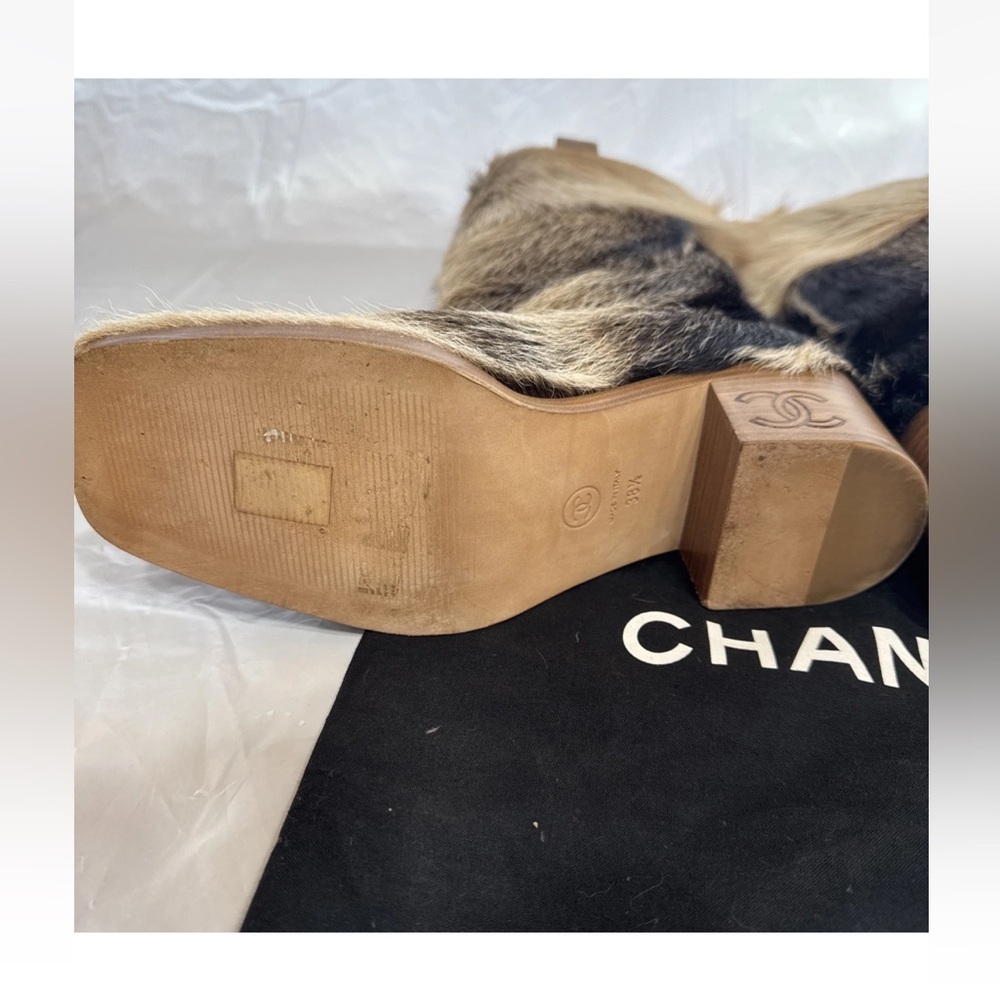 CHANEL 2014 Dallas Aspen Fur-Trimmed  Goat Hair Cowboy Boots 38.5 - Picture 12 of 15
